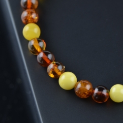 Round mix amber beads bracelet